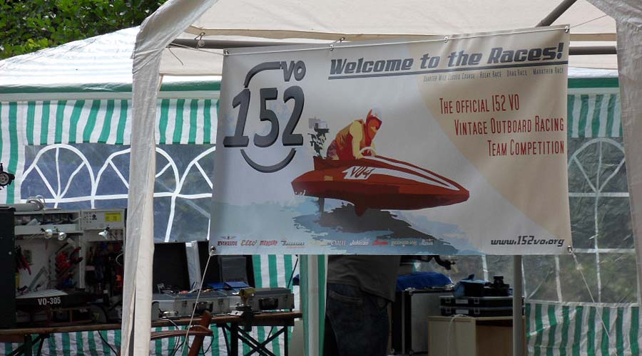 152VO Racing Team Competition Banner